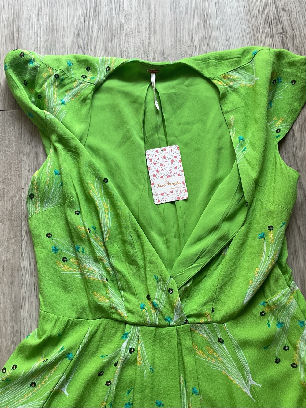 Free People Retro Floral Green V-neck Midi Dress Size 12 NWT - Picture 7 of 14